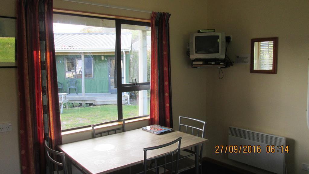 Catlins Newhaven Holiday Park Owaka Bagian luar foto